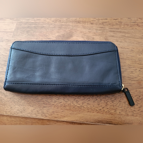 SALE 2 FOR $25 Matt & Nat wallet - Picture 2 of 4